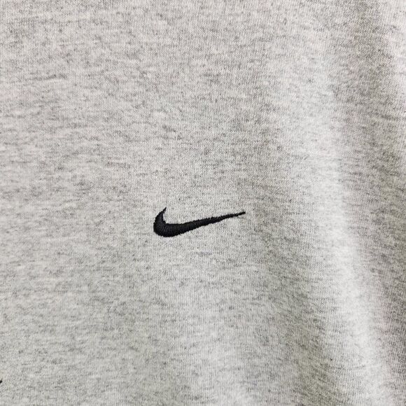 Nike Shirt Mens L Gray Vintage Y2K Silver Tag Left Swoosh Crewneck Tee Vtg - Picture 3 of 12